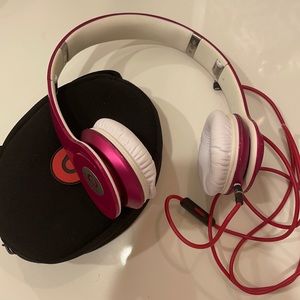 Great condition beats headphones!